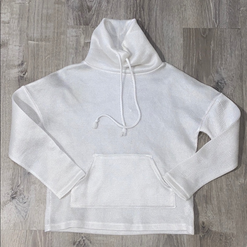 Zara Sport White Mesh Pullover